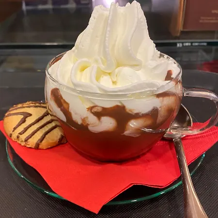 Nuovo Bar 4* グラヴェドーナ